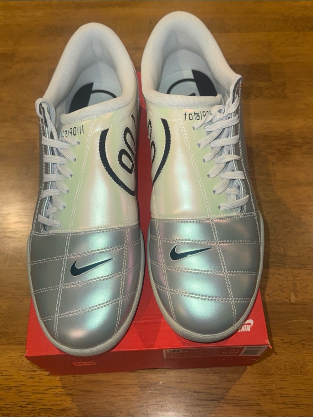 Nike Total 90 PRM Soccer Shoes Off White Silver IM3500-100 Men’s 10.5 Women’s 12